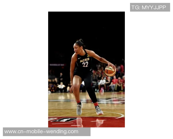 天分交融，WNBA球星阿贾-威尔逊期望与男友阿德巴约组成家庭生孩子